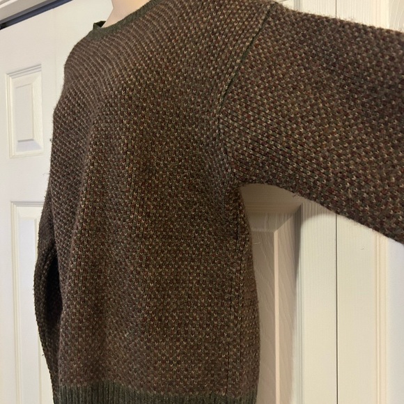 Eddie Bauer Men's Brown Crewneck Sweater - Picture 2 of 5